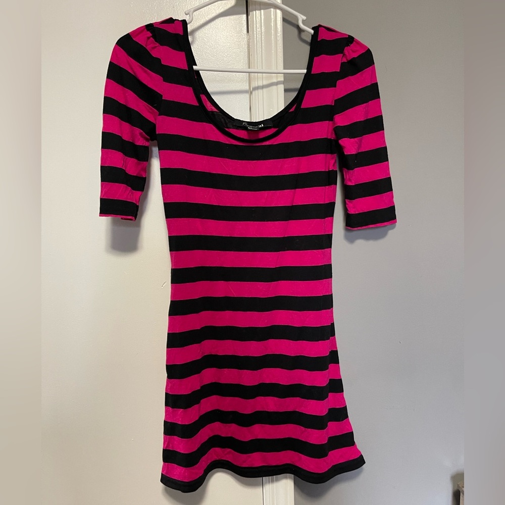 Forever 21 size small